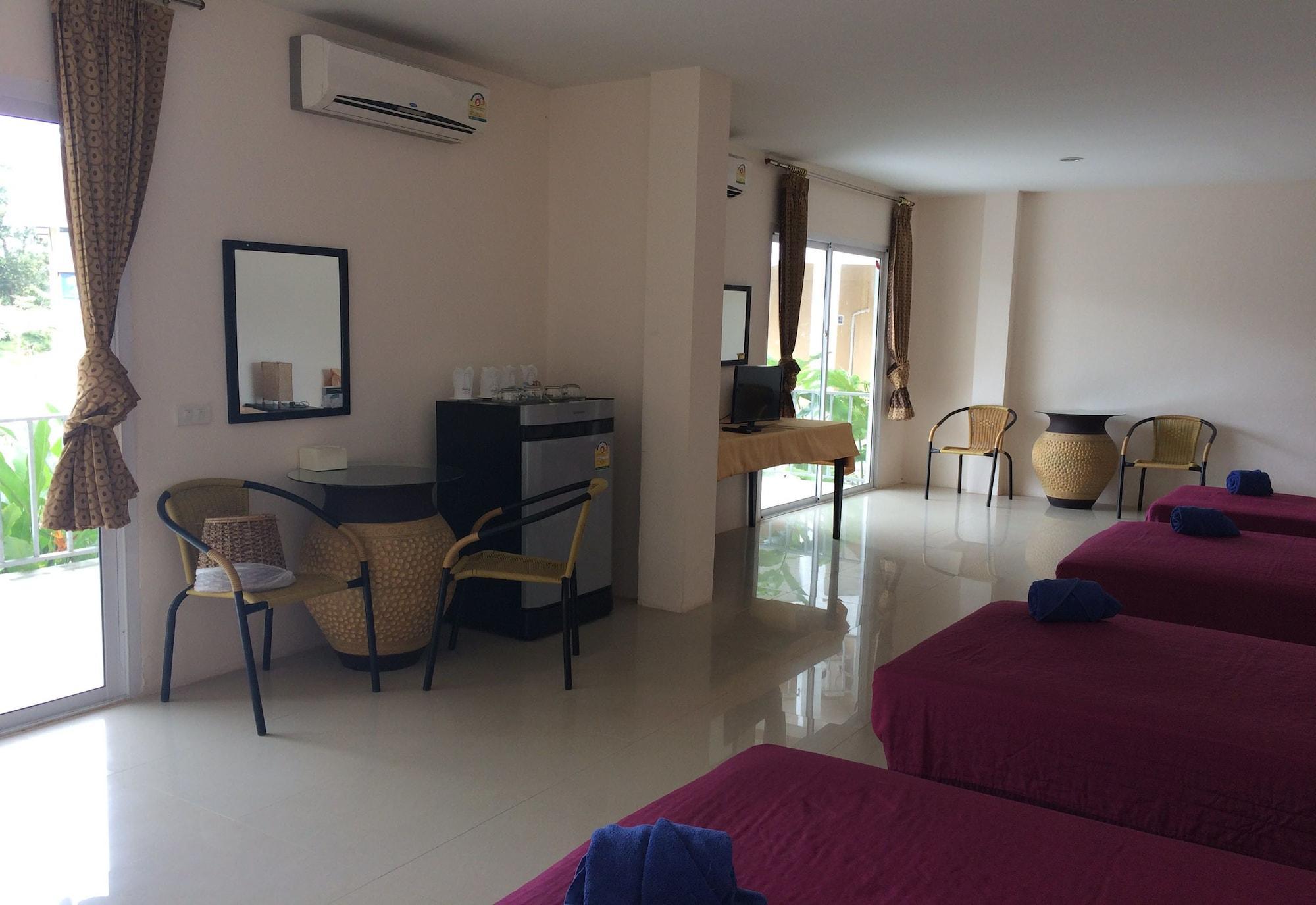 Water Palm Resort Talat Yai Екстериор снимка