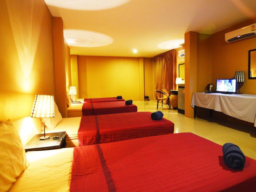 Water Palm Resort Talat Yai Екстериор снимка